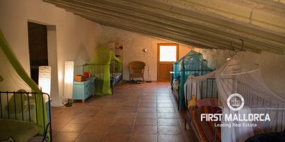 Real Estates picture 9 Ref. 75481