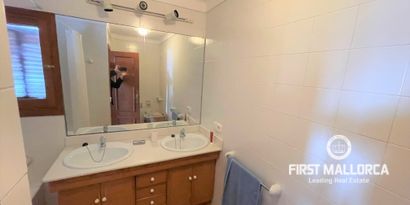 Real Estates picture 5 Ref. R21978