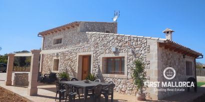 Real Estates picture 1 Ref. R21975