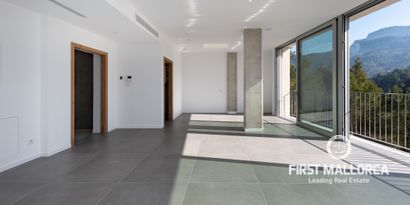 Real Estates picture 12 Ref. 74699