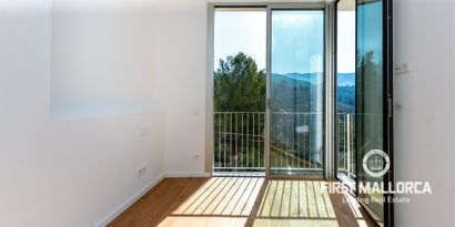 Real Estates picture 20 Ref. 74699