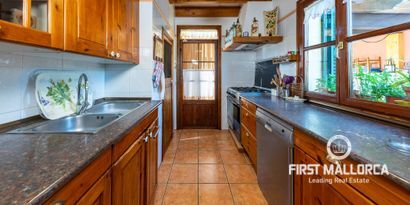 Inmobiliaria picture 12 Ref. Nº. 76270