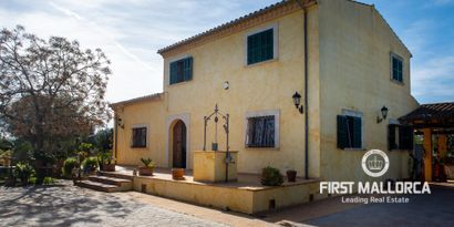 Inmobiliaria picture 1 Ref. Nº. 76270