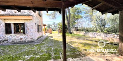 Real Estates picture 18 Ref. 76503