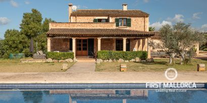 Inmobiliaria picture 1 Ref. Nº. R10340