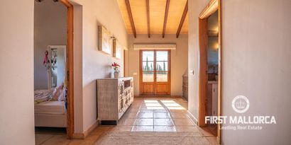 Inmobiliaria picture 12 Ref. Nº. R10340