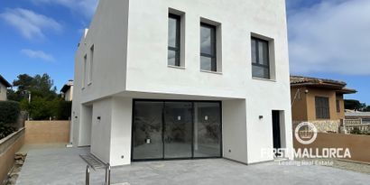 Inmobiliaria picture 2 Ref. Nº. 75795