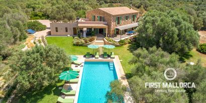 Real Estates picture 0 Ref. R22541