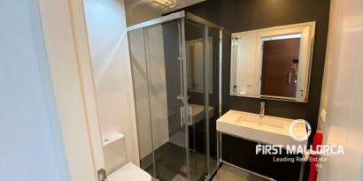 Real Estates picture 7 Ref. R22504