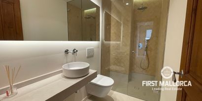 Real Estates picture 7 Ref. R22643