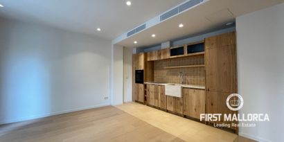 Real Estates picture 2 Ref. R22643