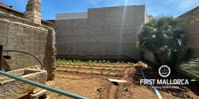 Real Estates picture 5 Ref. R22839