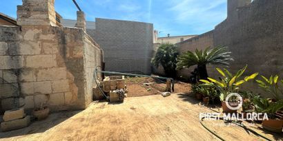 Real Estates picture 6 Ref. R22839