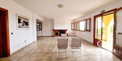 Inmobiliaria picture 3 Ref. Nº. R22889