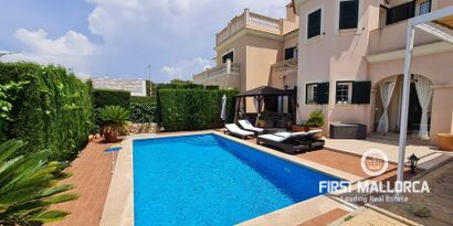 Real Estates picture 0 Ref. Nr. 77012