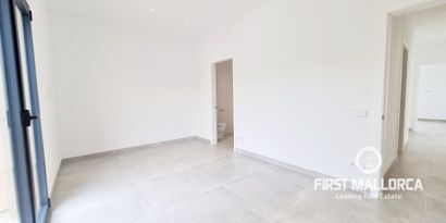 Real Estates picture 14 Ref. R22914