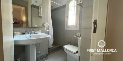 Real Estates picture 19 Ref. R23146