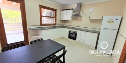 Real Estates picture 3 Ref. R23321