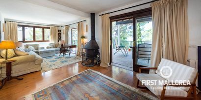 Real Estates picture 9 Ref. 77063