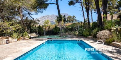 Real Estates picture 5 Ref. 77063