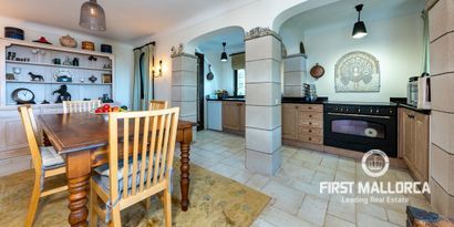 Real Estates picture 12 Ref. 77063