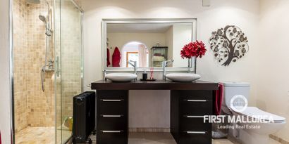 Real Estates picture 18 Ref. 77063