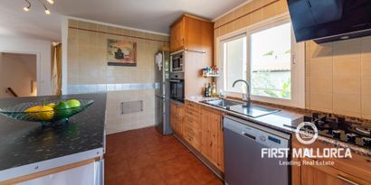 Real Estates picture 6 Ref. 77293