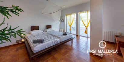 Real Estates picture 17 Ref. 77293