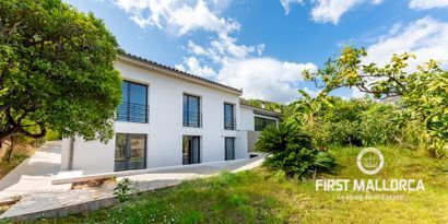 Real Estates picture 2 Ref. 77291