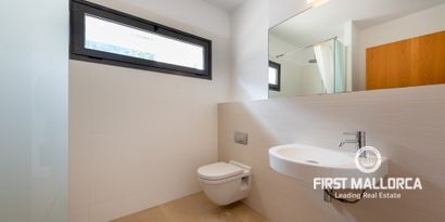 Real Estates picture 23 Ref. 77291