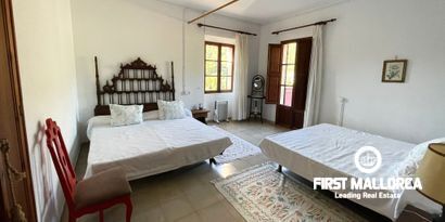 Real Estates picture 16 Ref. 74273