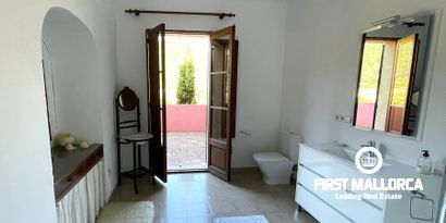 Real Estates picture 12 Ref. 74273