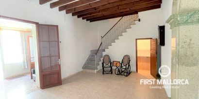 Inmobiliaria picture 0 Ref. Nº. 77471