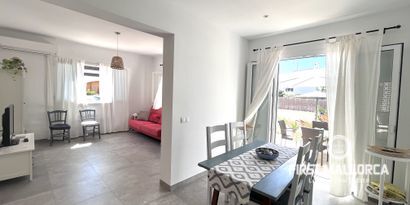 Real Estates picture 3 Ref. R23516