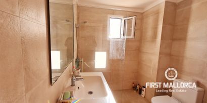 Real Estates picture 15 Ref. R23532