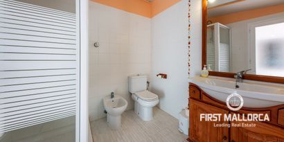 Inmobiliaria picture 25 Ref. Nº. 77472