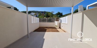 Real Estates picture 1 Ref. R23562