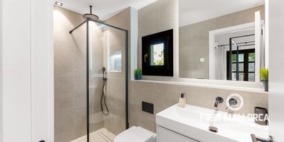 Inmobiliaria picture 16 Ref. Nº. 77627