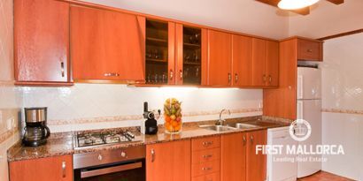 Real Estates picture 3 Ref. R23752