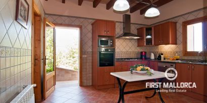 Real Estates picture 3 Ref. Nr. R23755