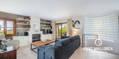 Inmobiliaria picture 4 Ref. Nº. R8081