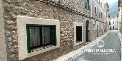 Real Estates picture 17 Ref. 77731