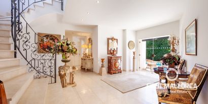 Inmobiliaria picture 3 Ref. Nº. 77834