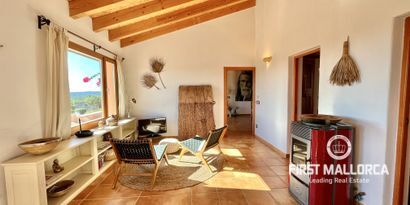 Real Estates picture 8 Ref. R23647