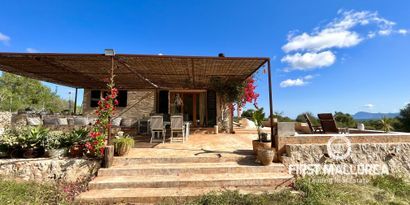 Real Estates picture 22 Ref. R23647