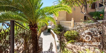 Real Estates picture 17 Ref. 77819