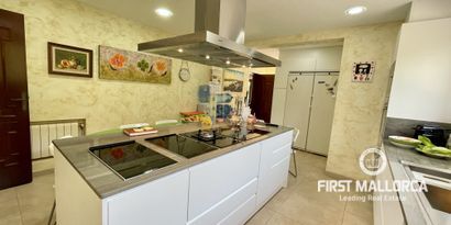 Real Estates picture 11 Ref. 77574