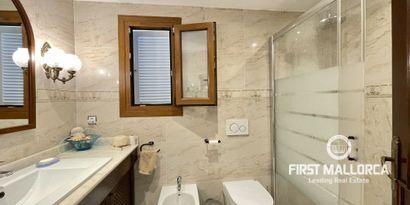 Real Estates picture 25 Ref. 77574