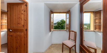 Real Estates picture 17 Ref. 77882