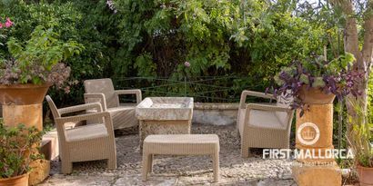 Real Estates picture 4 Ref. 77882